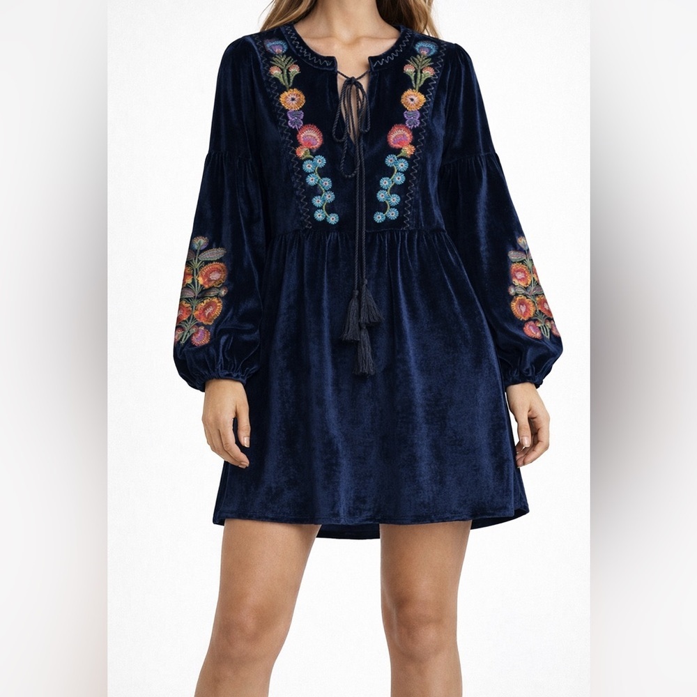 HAUTE ROGUE Navy Velvet Embroidered Boho Tunic Mini Dress Floral Long Sleeve